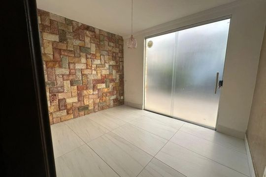 Sala de casa para alugar com 3 quartos, 250m² em Planalto, Belo Horizonte