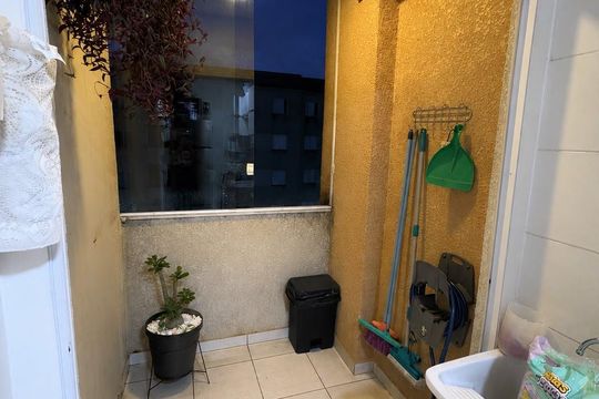 Área de serviço de apartamento à venda com 2 quartos, 56m² em Chacara Santa Antonieta (Nova Veneza), Sumaré