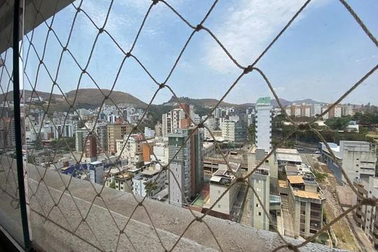 Vista de apartamento para alugar com 3 quartos, 130m² em Buritis, Belo Horizonte