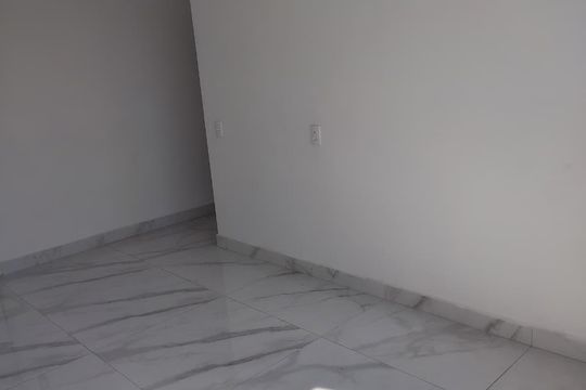Sala de apartamento à venda com 2 quartos, 46m² em Piratininga, Osasco