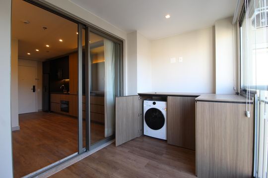 Varanda de kitnet/studio para alugar com 1 quarto, 30m² em Indianópolis, São Paulo