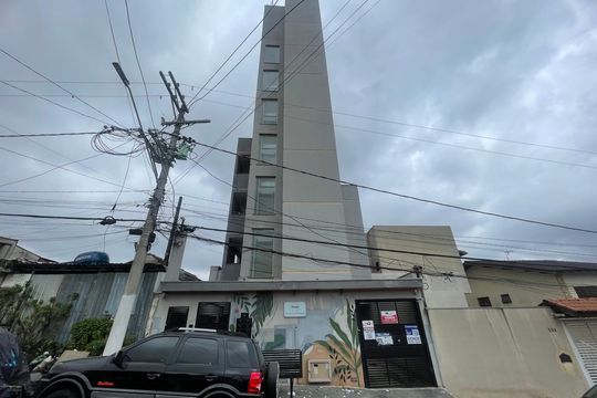 Fachada + Placa de apartamento à venda com 2 quartos, 41m² em Vila Ré, São Paulo