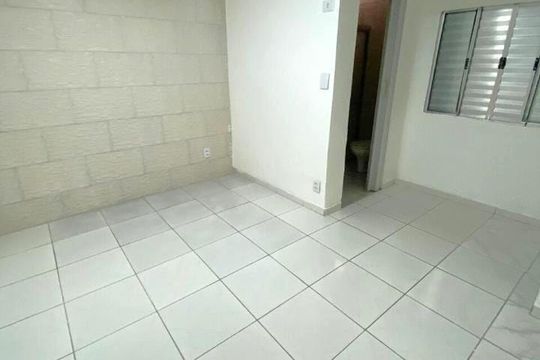 Suíte de casa à venda com 2 quartos, 130m² em Jardim Edilene, São Paulo