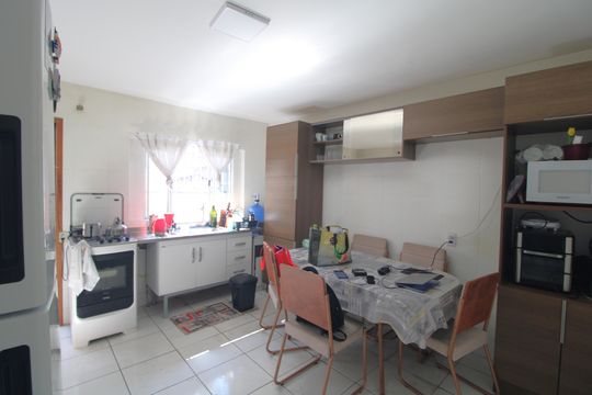 Cozinha de casa à venda com 2 quartos, 130m² em Jardim Edilene, São Paulo
