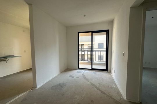 Sala de apartamento à venda com 2 quartos, 60m² em Jardim Maria Helena, Barueri