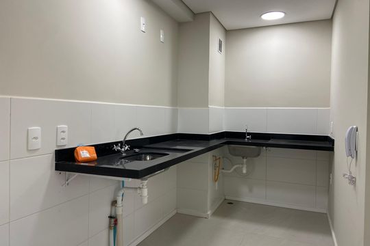 Cozinha de apartamento à venda com 1 quarto, 37m² em Vila Butantã, São Paulo