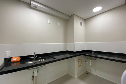 Cozinha de apartamento à venda com 1 quarto, 37m² em Vila Butantã, São Paulo