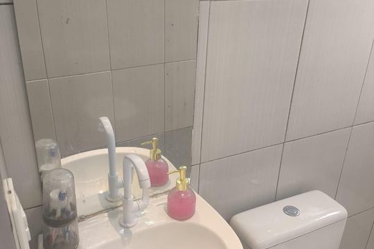 Banheiro de apartamento para alugar com 2 quartos, 43m² em Cidade Tiradentes, São Paulo
