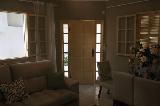 Sala de casa para alugar com 3 quartos, 123m² em Parque Fazenda Grande, Campos dos Goytacazes