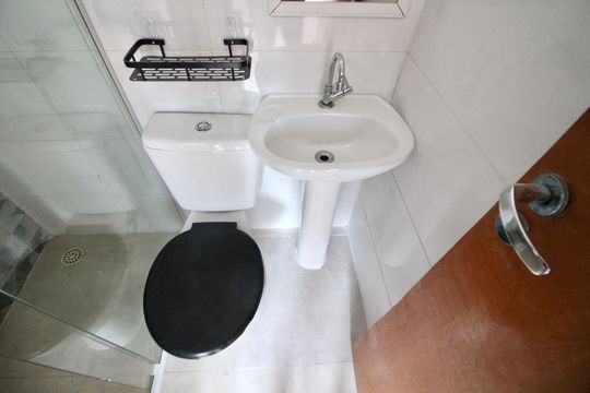 Banheiro de apartamento para alugar com 2 quartos, 40m² em Vila Guilhermina, São Paulo