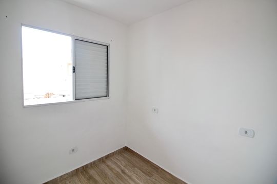 Quarto 2 de apartamento para alugar com 2 quartos, 40m² em Vila Guilhermina, São Paulo