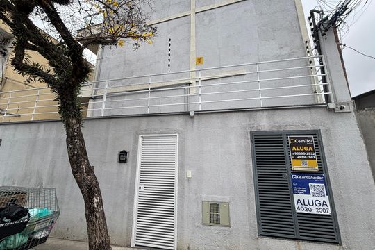 Fachada de apartamento para alugar com 2 quartos, 40m² em Vila Guilhermina, São Paulo