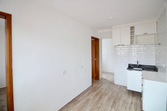 Sala/Cozinha de apartamento para alugar com 2 quartos, 40m² em Vila Guilhermina, São Paulo