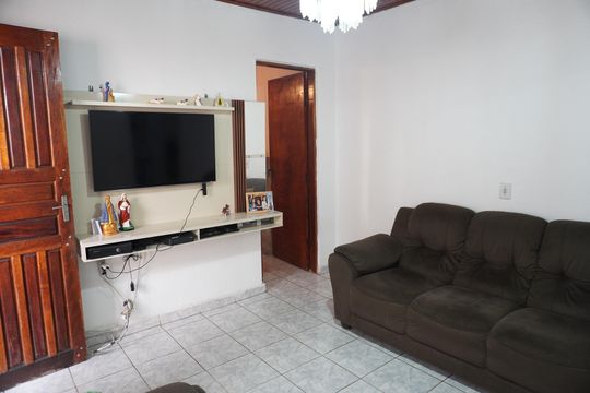 Casa à venda com 6 quartos, 226m² em Cidade Líder, São Paulo