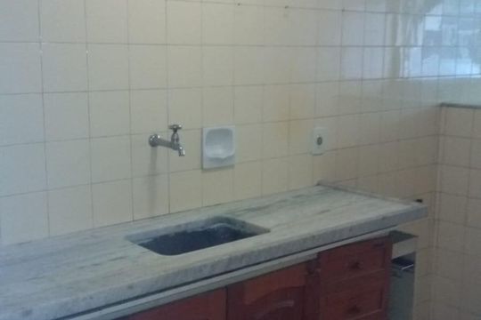 Cozinha de apartamento para alugar com 1 quarto, 50m² em Icaraí, Niterói