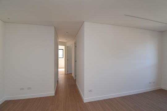 Sala de apartamento à venda com 3 quartos, 71m² em Santo Inácio, Curitiba