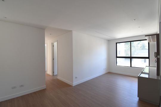Sala de apartamento à venda com 3 quartos, 71m² em Santo Inácio, Curitiba