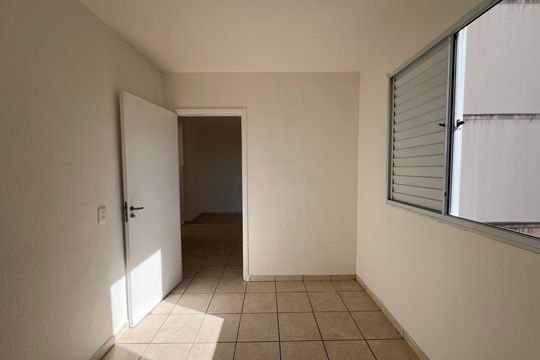 Quarto 1 de apartamento à venda com 2 quartos, 45m² em Vale das Amendoeiras, Contagem