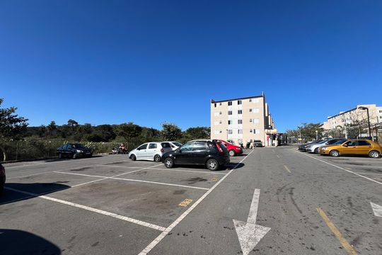 Garagem de apartamento à venda com 2 quartos, 45m² em Vale das Amendoeiras, Contagem