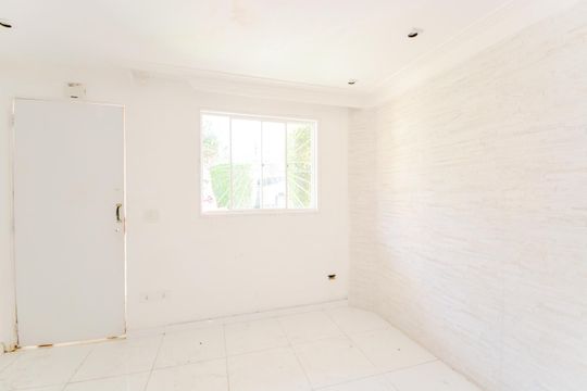 Sala de casa de condomínio à venda com 2 quartos, 50m² em Jardim do Papai, Guarulhos