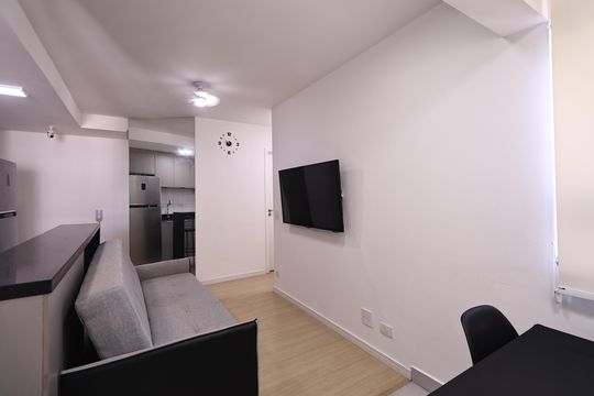 Sala de apartamento à venda com 2 quartos, 42m² em Campestre, Santo André