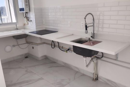 Cozinha de apartamento à venda com 2 quartos, 46m² em Piratininga, Osasco