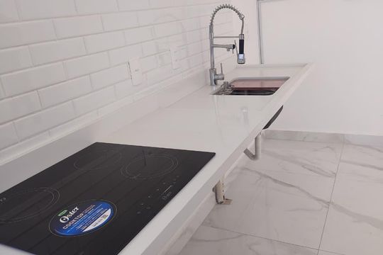 Cozinha de apartamento à venda com 2 quartos, 46m² em Piratininga, Osasco