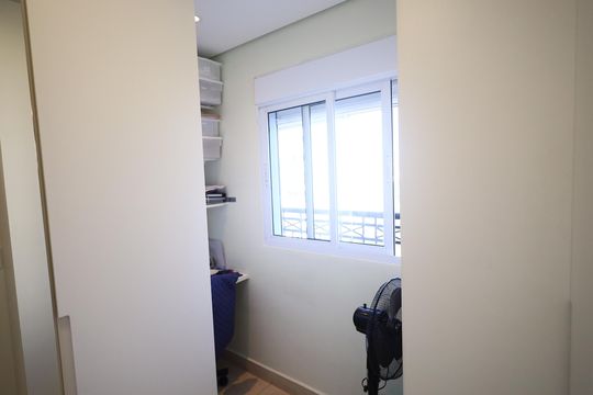Closet da suíte 1 de apartamento à venda com 2 quartos, 83m² em Jaguaré, Osasco