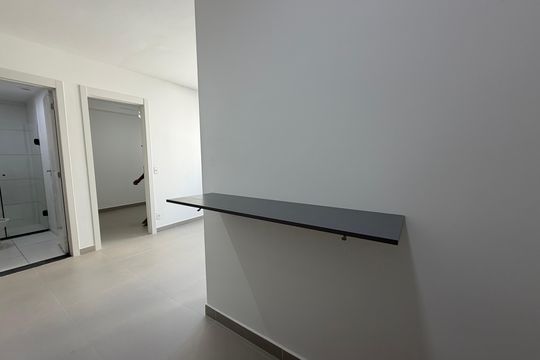 Cozinha  de apartamento para alugar com 2 quartos, 34m² em Jardim São Luís, São Paulo