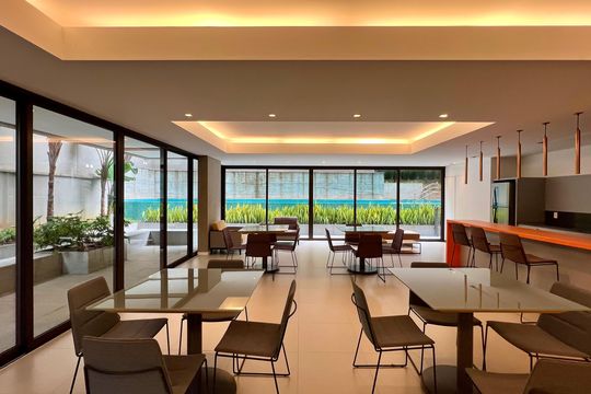 Área comum de kitnet/studio para alugar com 1 quarto, 47m² em Pinheiros, São Paulo