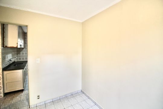Quarto 1 de apartamento para alugar com 2 quartos, 50m² em Conjunto Habitacional Padre Manoel da Nobrega, São Paulo