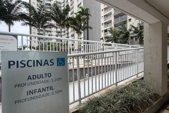 Área comum - Piscina de apartamento para alugar com 1 quarto, 50m² em Vila Matias, Santos