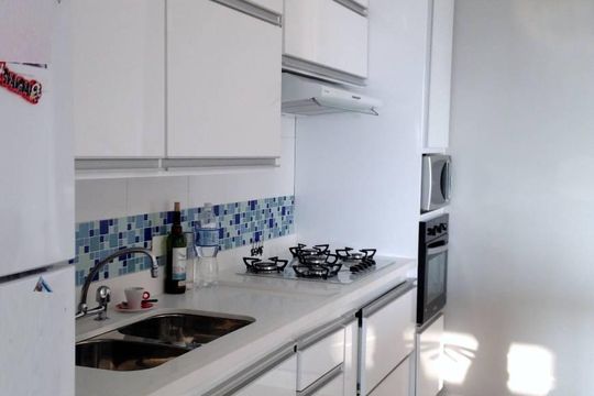 Cozinha de apartamento para alugar com 2 quartos, 84m² em Parque Reboucas, São Paulo