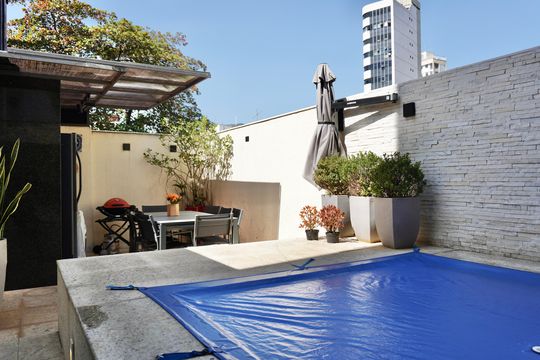 Área Privativa - Piscina  de apartamento à venda com 2 quartos, 150m² em Savassi, Belo Horizonte