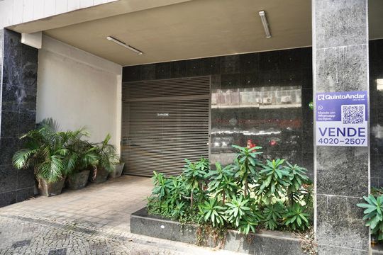 Instalação de placa 5A: foto 3 de apartamento à venda com 2 quartos, 150m² em Savassi, Belo Horizonte