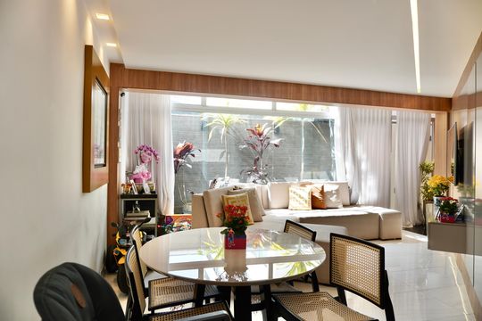 Apartamento à venda com 2 quartos, 150m² em Savassi, Belo Horizonte