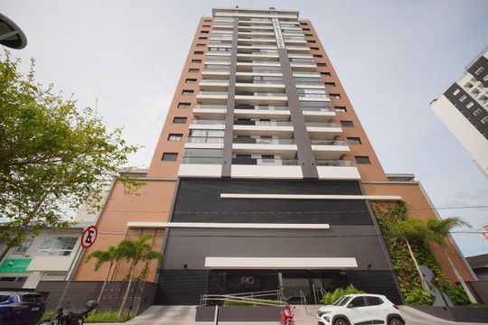 Fachada de apartamento para alugar com 2 quartos, 78m² em Kobrasol, São José
