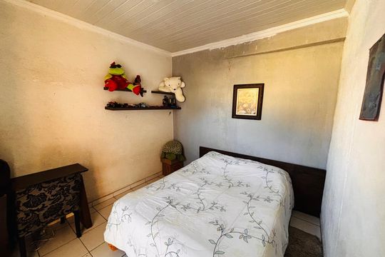 Quarto de casa à venda com 4 quartos, 120m² em Conceicao, Osasco