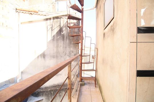 Varanda  de apartamento para alugar com 2 quartos, 90m² em Jardim Record, Taboão da Serra