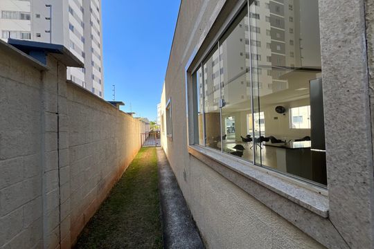 Área comum de apartamento para alugar com 2 quartos, 50m² em Santos Dumont, Juiz de Fora