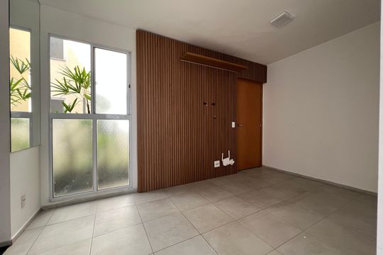 Sala de apartamento para alugar com 2 quartos, 50m² em Santos Dumont, Juiz de Fora