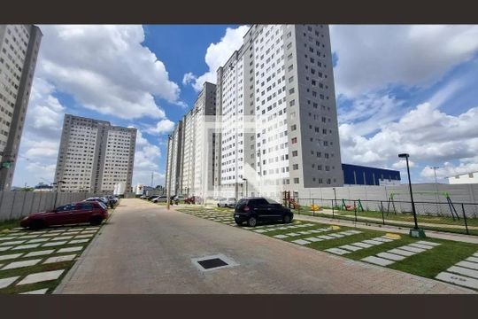 Área comum de apartamento para alugar com 2 quartos, 44m² em Vila Nova Bonsucesso, Guarulhos