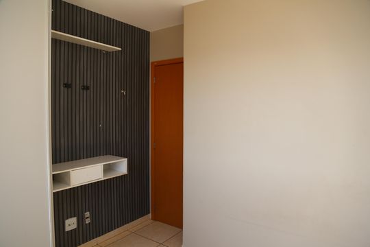 Quarto 2 de apartamento para alugar com 3 quartos, 72m² em Jardim Monte Serrat, Aparecida de Goiânia