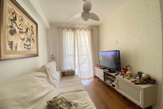 Sala de apartamento para alugar com 3 quartos, 62m² em Higienópolis, Rio de Janeiro