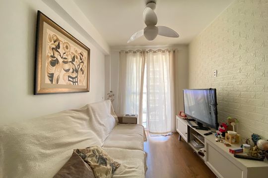 Sala de apartamento para alugar com 3 quartos, 62m² em Higienópolis, Rio de Janeiro