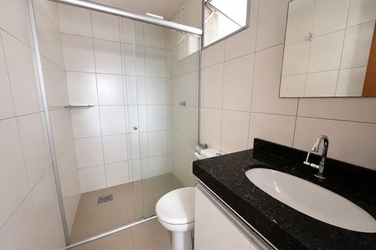 Banheiro Social de apartamento para alugar com 2 quartos, 65m² em Santa Terezinha, Belo Horizonte