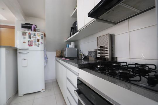 Cozinha de apartamento à venda com 2 quartos, 95m² em Jardim Nove de Julho, São Paulo
