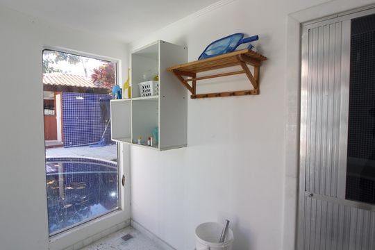 Área comum de casa de condomínio para alugar com 5 quartos, 550m² em Praia do Siqueira, Cabo Frio
