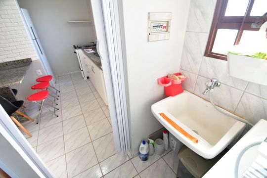 Casa de Condomínio para alugar com 2 quartos, 60m² em Residencial Burato, Campinas