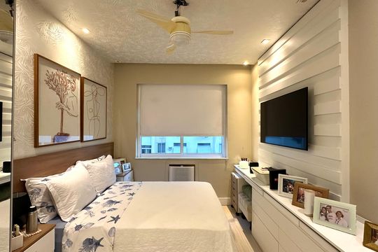 Apartamento à venda com 2 quartos, 130m² em Copacabana, Rio de Janeiro